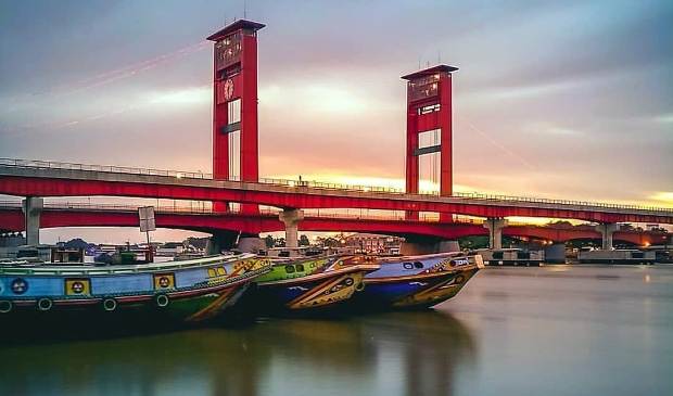 Jembatan Ampera, Ikon...