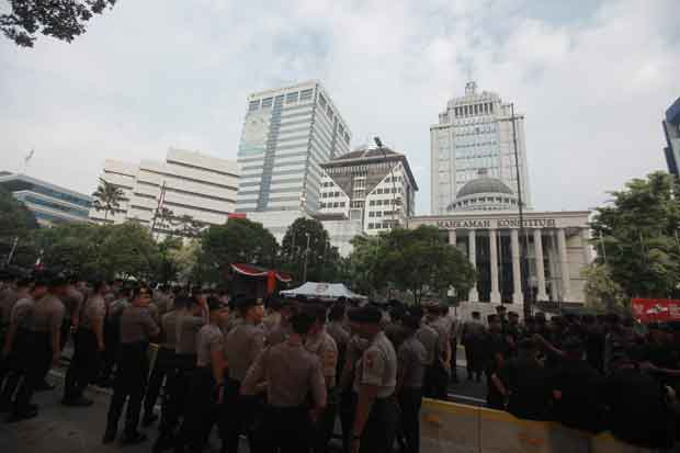 Bantu Polri Jaga Sidang...