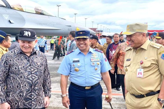Latihan Bersama TNI...