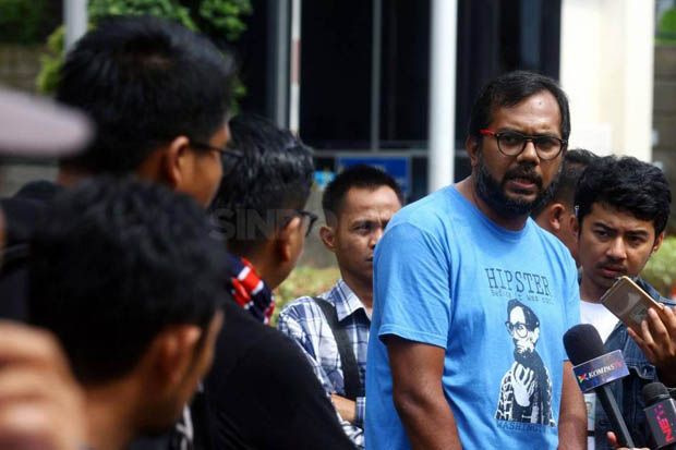 Haris Azhar Tolak Jadi...