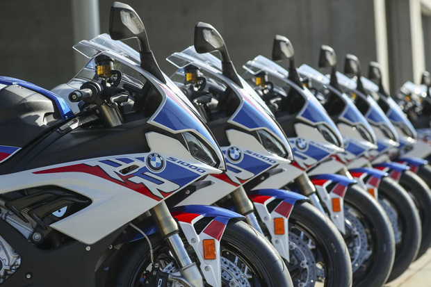 BMW Motorrad Bersiap...