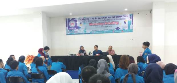 Debat untuk Asah Kemampuan...