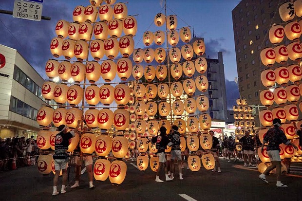 Musim Panas di Jepang,...