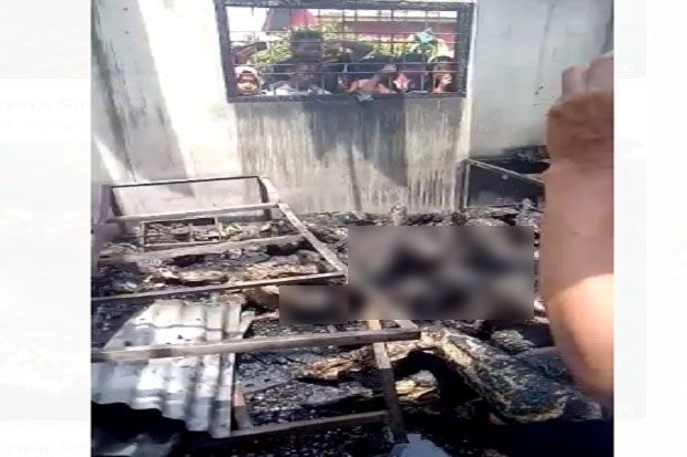 Pabrik Korek Api Terbakar...