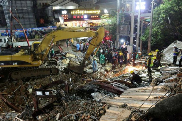 Gedung di Kamboja Runtuh,...