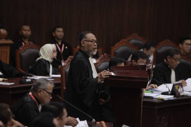Hakim MK Dinilai Berat...