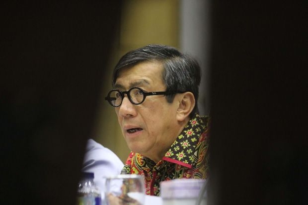 KPK Periksa Menkumham...