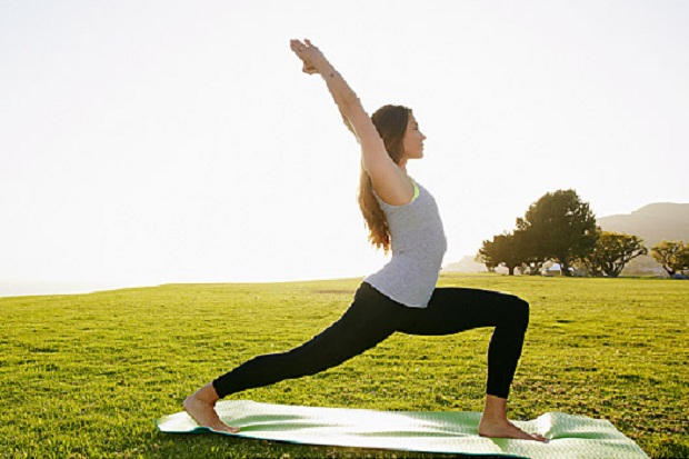Yoga Bisa Bikin Kulit...