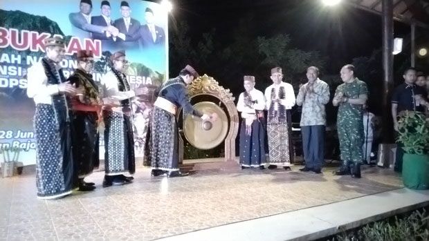 Mendagri Buka Musyawarah...