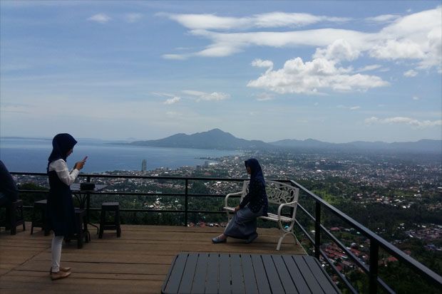 Makatete Hills, Objek...