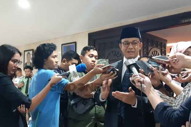 Didemo Banser, Anies...