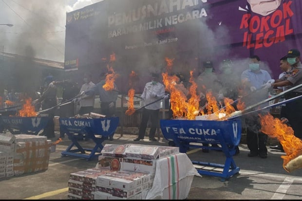 Jutaan Batang Rokok...