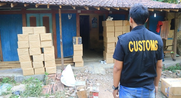 Bea Cukai Kudus Blusukan...