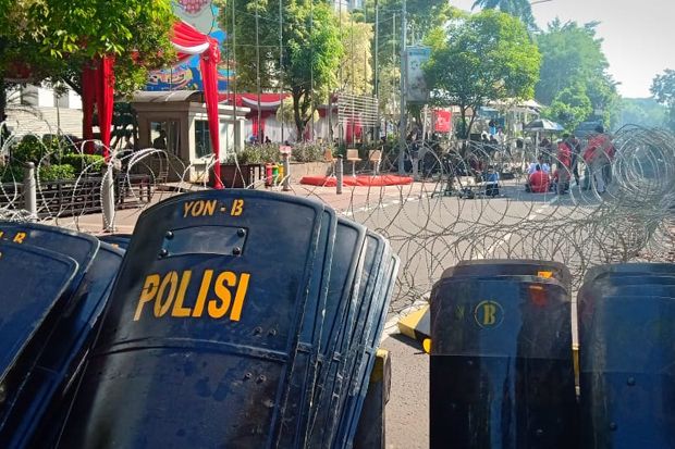 Pakar Hukum: Percayakan...