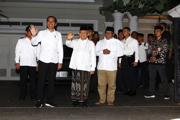 MK Tolak Gugatan Pilpres,...