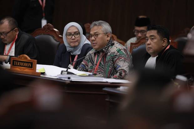 KPU Gelar Rapat Pleno...