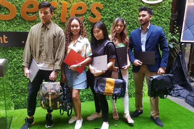 Acer Resmi Hadirkan...