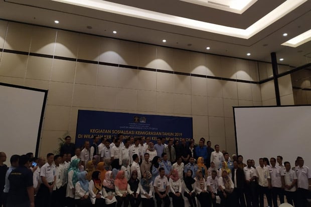 Lurah dan Pemilik Penginapan...