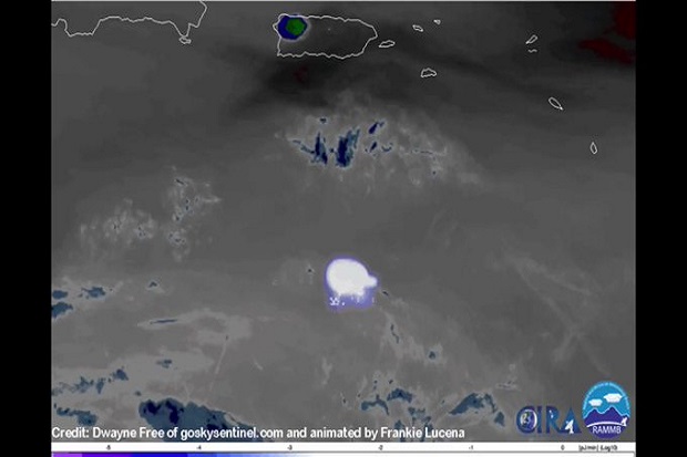 Asteroid Meledak di...