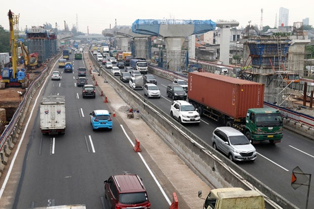 Tol Layang Jakarta-Cikampek...