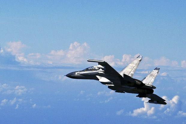 Jet Tempur China Terbang...