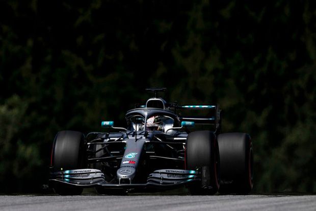 Formula 1: Hamilton...