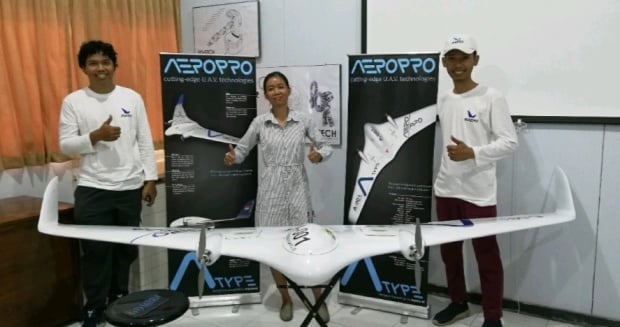 Pesawat Tanpa Awak AeroPro...