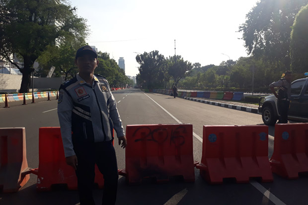 Jalan Medan Merdeka...