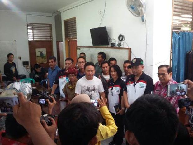 Dengarkan Aduan Masyarakat,...