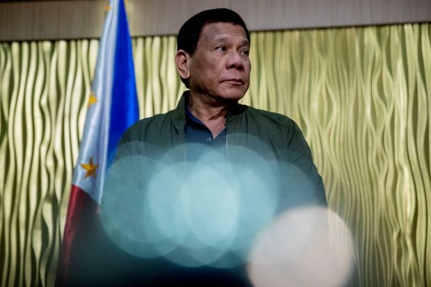 Duterte: Makzulkan Saya,...