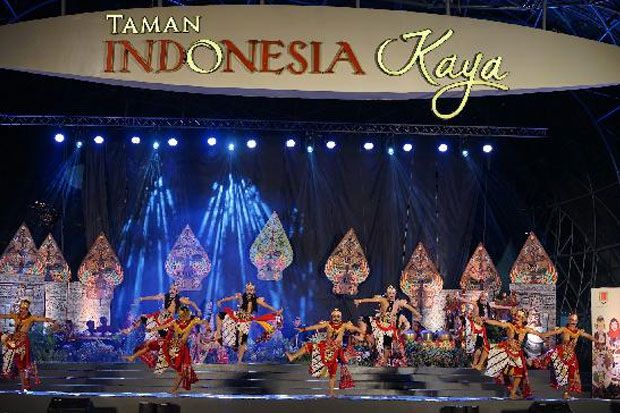 Wayang Guyon Turut Merihakan...