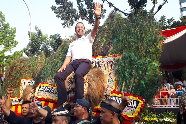 Anies Naik Reog di Jakarnaval...