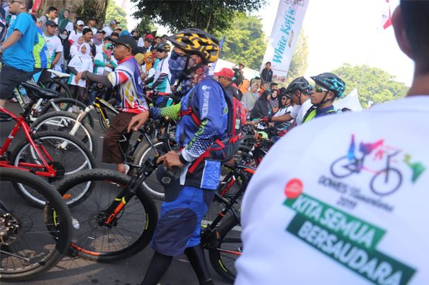 Ribuan Warga Wonosobo...