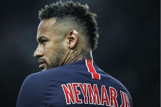 Neymar Balik ke Camp...