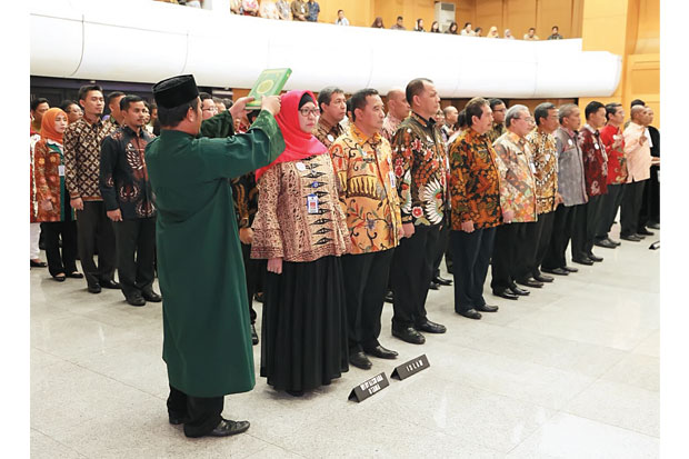 Pemda Wajib Pakai Nomenklatur...