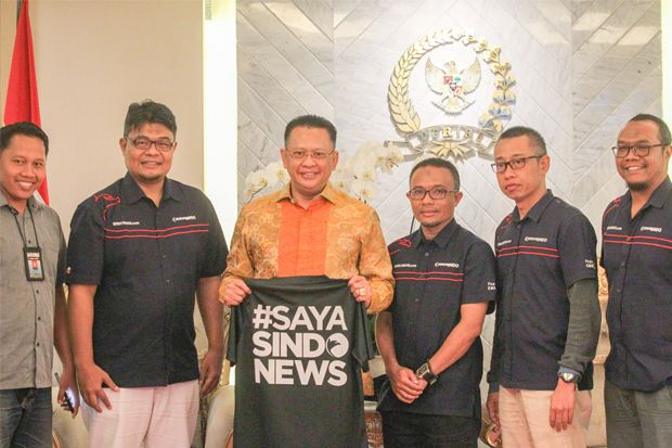 Ultah ke-7, Ketua DPR...