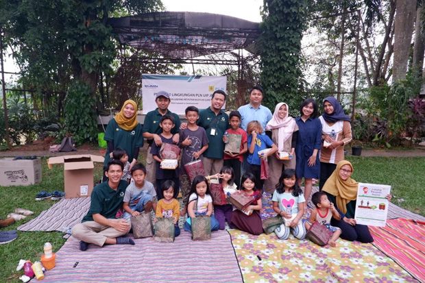 Komitmen Terhadap Lingkungan,...