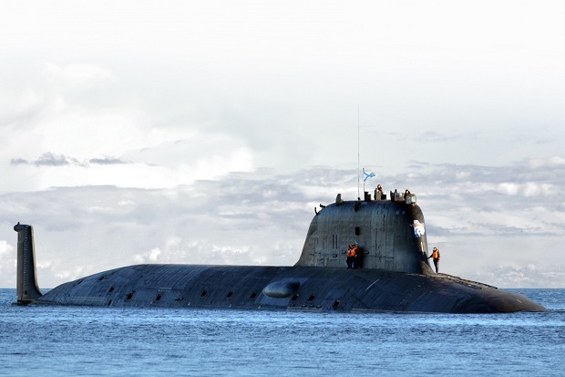 Kapal Selam Rusia Kebakaran,...