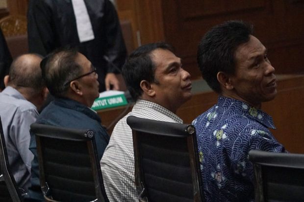 Ketua Komisi B DPRD...
