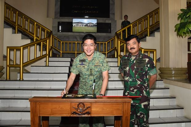 Panglima TNI dan Pangab...