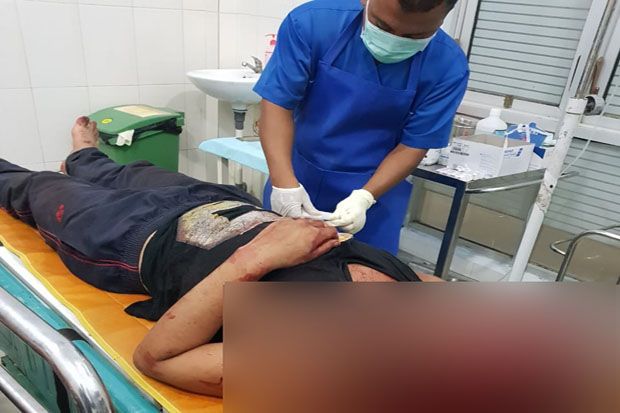 Lepas dari Pasung, Pemuda...