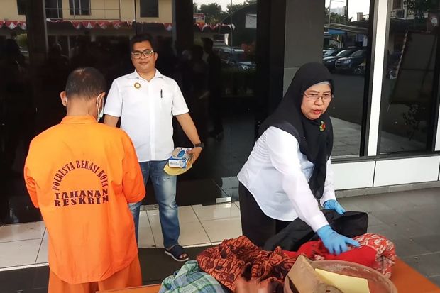 Orang Tua Berpisah,...