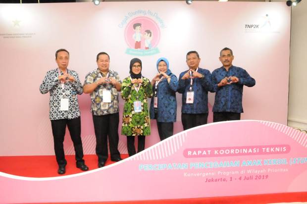 Bupati Lebak Tandatangani...