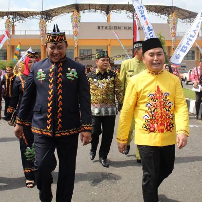 Gubernur Kalteng Ajak...
