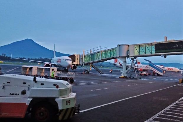 Perluasan Bandara Sam...
