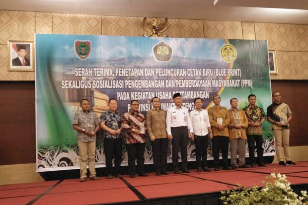 Peluncuran Dokumen Cetak...