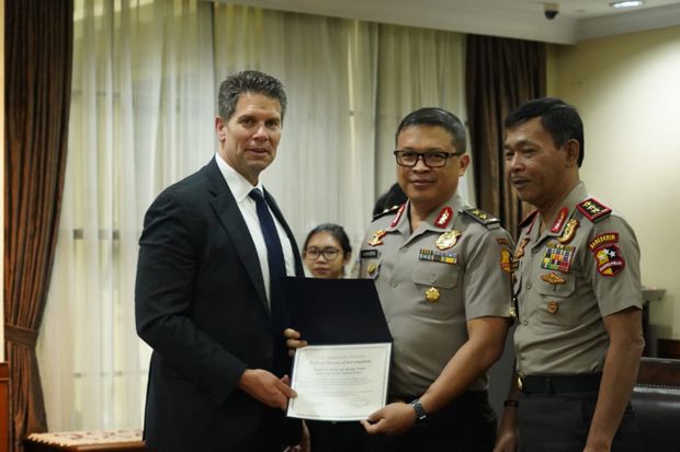 Bantu Ungkap Megakorupsi...
