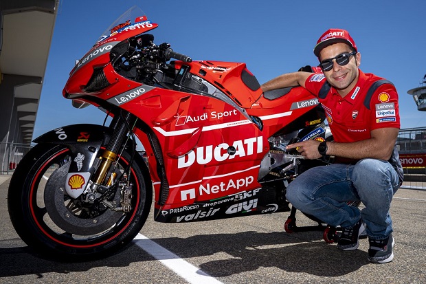 Petrucci Lanjutkan Kolaborasi...