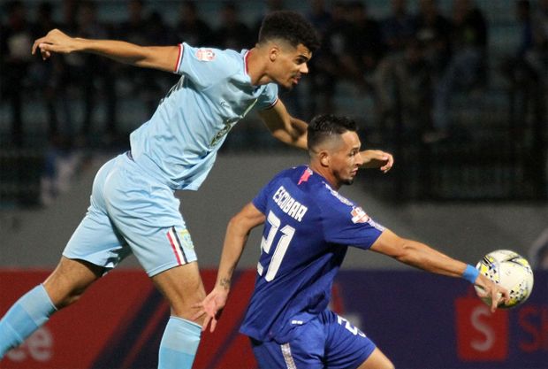Persela Kandas di Markas...