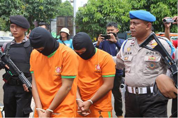 Pusing Tak Punya Uang,...